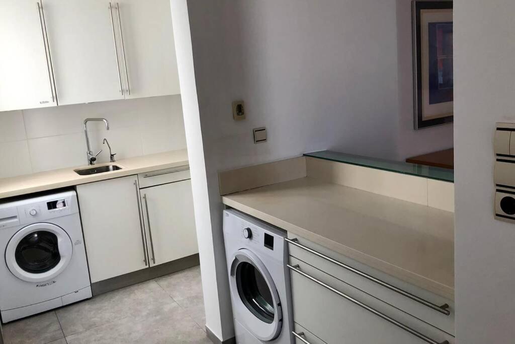 Lujoso Apartamento En 1ª Linea Recien Reformado 산타 폴라 외부 사진
