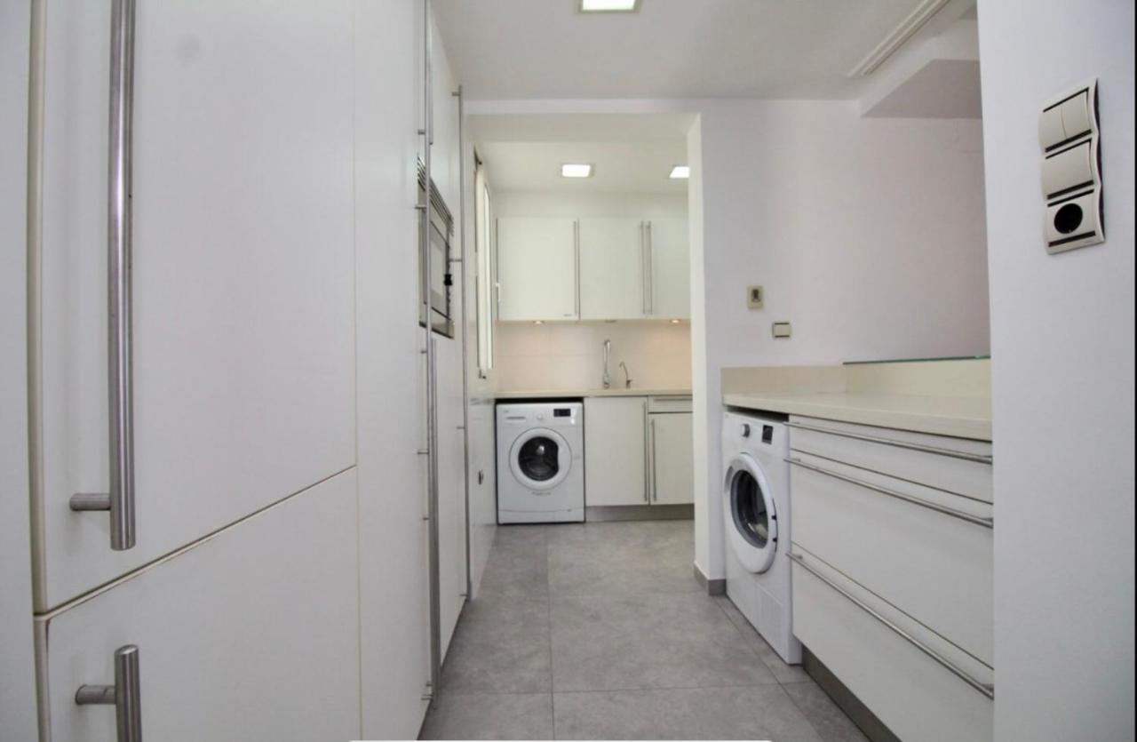 Lujoso Apartamento En 1ª Linea Recien Reformado 산타 폴라 외부 사진